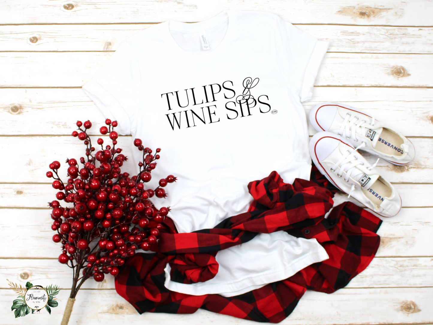 "Tulips & Wine Sips" T-Shirt Blk